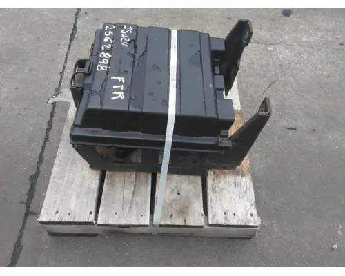 ISUZU FTR BATTERY BOX