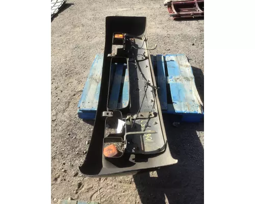 ISUZU FTR Bumper Assembly