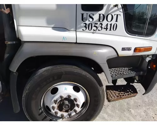 ISUZU FTR CAB SKIRT FILLER PANEL
