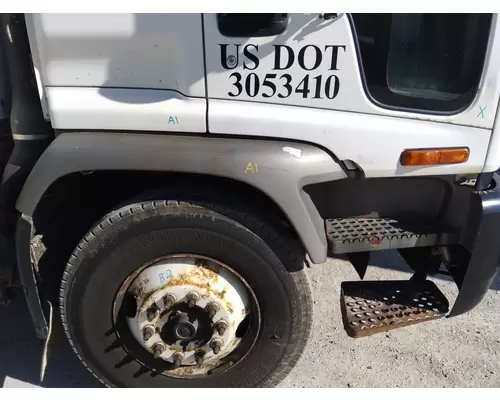 ISUZU FTR CAB SKIRT FILLER PANEL
