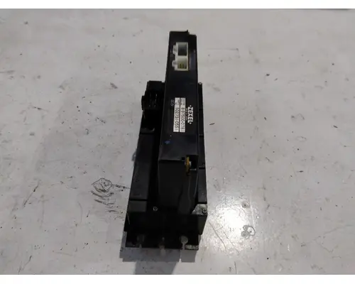 ISUZU FTR DASH CONTROL MODULE