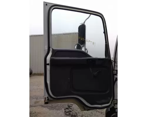 ISUZU FTR DOOR ASSEMBLY, FRONT