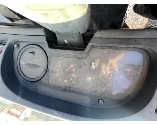 ISUZU FTR Dash Assembly