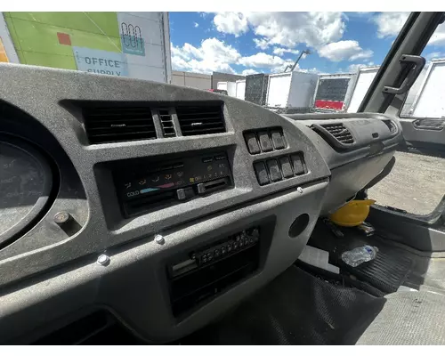 ISUZU FTR Dash Assembly