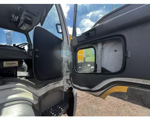 ISUZU FTR Door Assembly, Front
