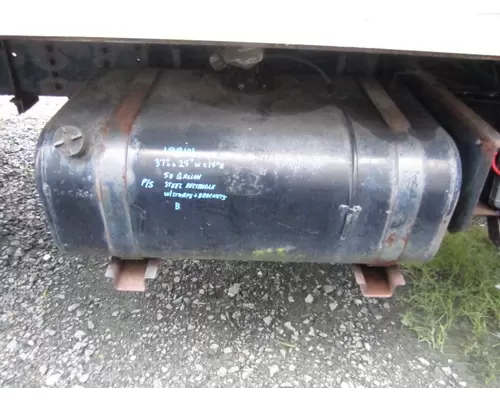 ISUZU FTR FUEL TANK