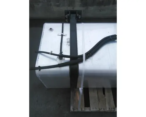 ISUZU FTR FUEL TANK