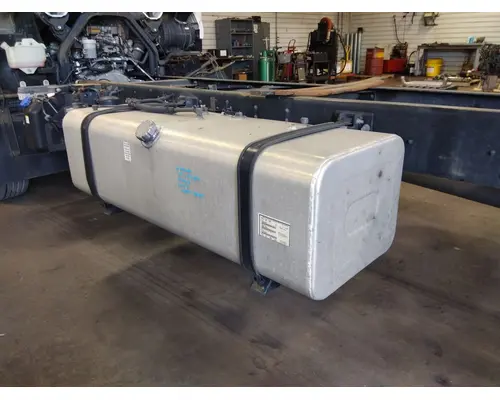 ISUZU FTR FUEL TANK
