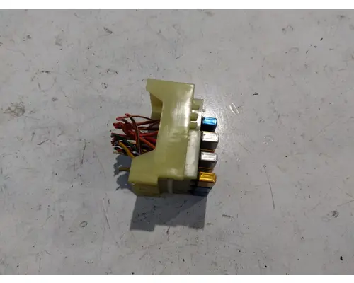ISUZU FTR FUSE BOX