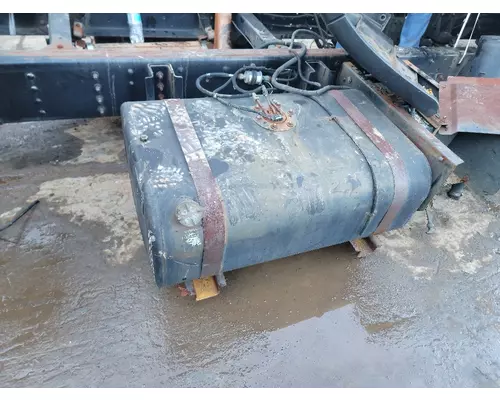 ISUZU FTR Fuel Tank