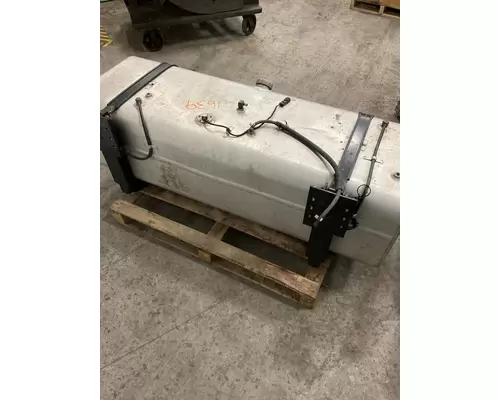 ISUZU FTR Fuel Tank