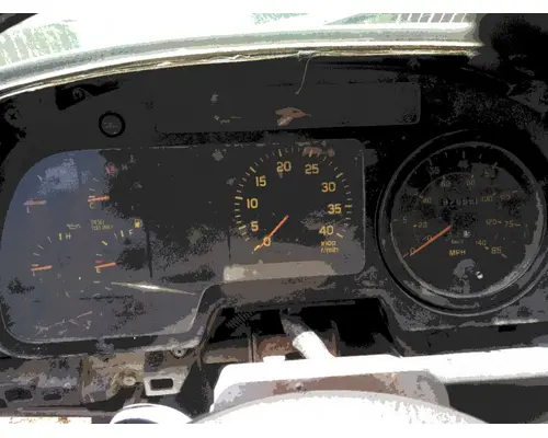 ISUZU FTR GAUGE CLUSTER