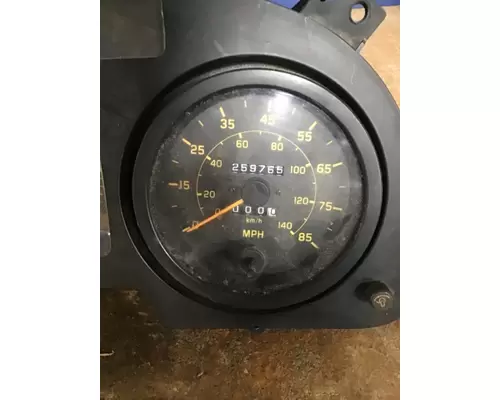 ISUZU FTR GAUGE CLUSTER