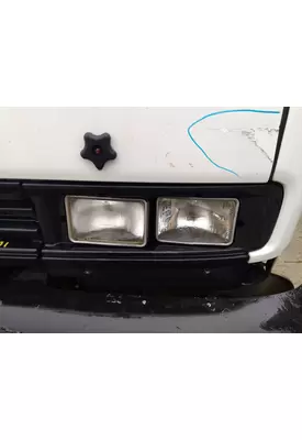ISUZU FTR HEADLAMP ASSEMBLY