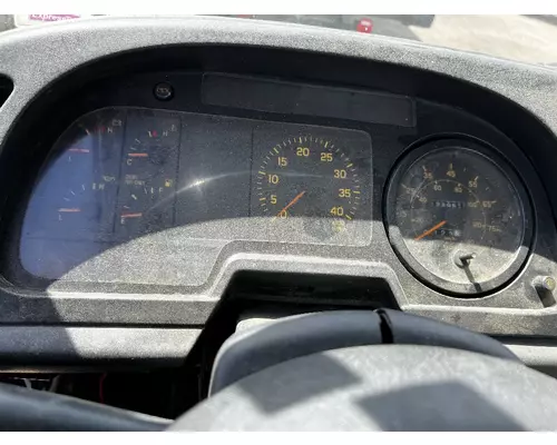 ISUZU FTR Instrument Cluster