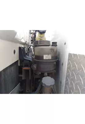 ISUZU FTR POWER STEERING RESERVOIR