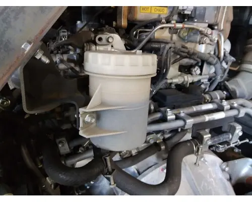 ISUZU FTR POWER STEERING RESERVOIR