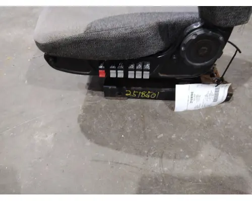 ISUZU FTR SEAT, FRONT