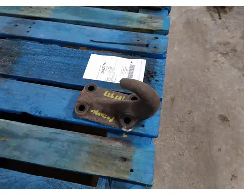 ISUZU FTR TOW HOOK