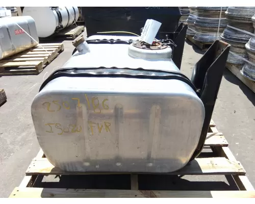 ISUZU FVR FUEL TANK