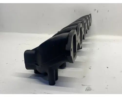 ISUZU G6BG1 Intake Manifold