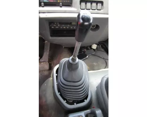 ISUZU MLD6Q GEAR SHIFTER