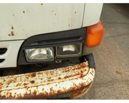 ISUZU NPR 1994-2005 HEADLAMP ASSEMBLY