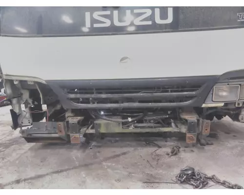 ISUZU NPR 1995-2004 GRILLE