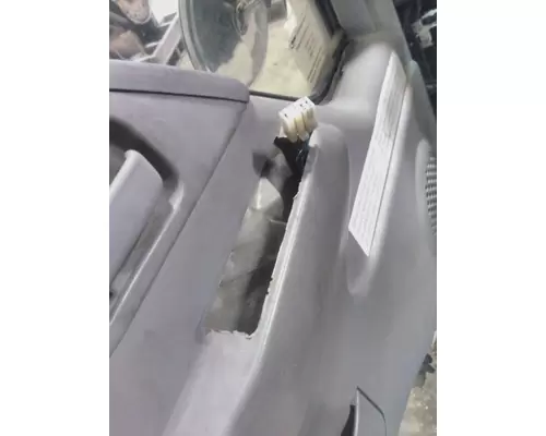 ISUZU NPR 1995-2007 DOOR ASSEMBLY, FRONT