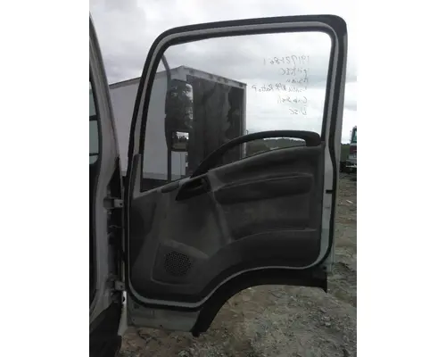 ISUZU NPR 1995-2007 DOOR ASSEMBLY, FRONT