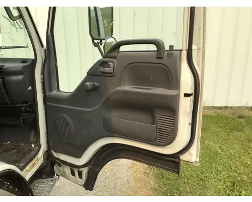 ISUZU NPR 1995-2007 DOOR ASSEMBLY, FRONT