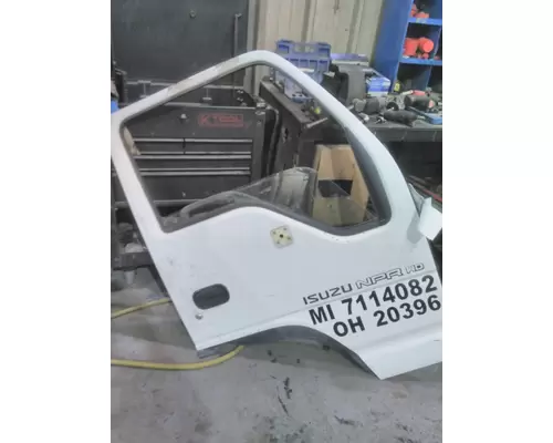 ISUZU NPR 1995-2007 DOOR ASSEMBLY, FRONT