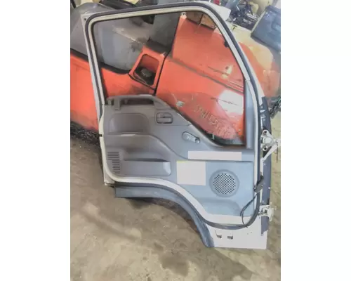 ISUZU NPR 1995-2007 DOOR ASSEMBLY, FRONT