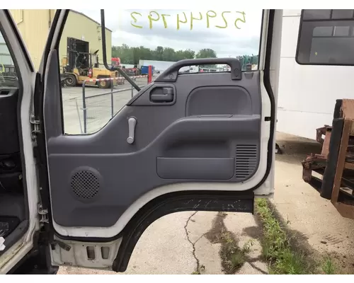 ISUZU NPR 1995-2007 DOOR ASSEMBLY, FRONT