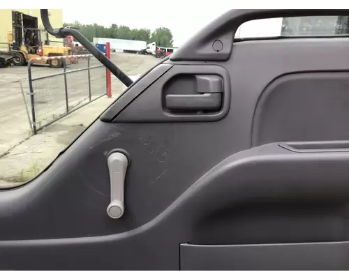 ISUZU NPR 1995-2007 DOOR ASSEMBLY, FRONT