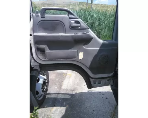 ISUZU NPR 1995-2007 DOOR ASSEMBLY, FRONT