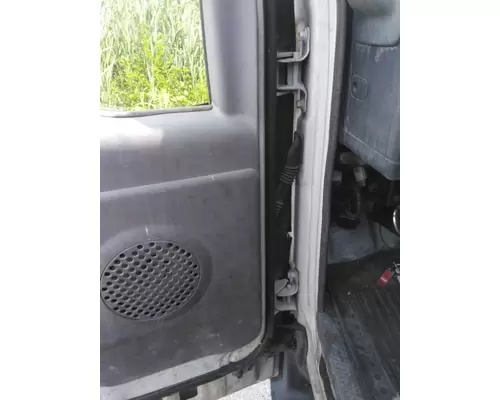 ISUZU NPR 1995-2007 DOOR ASSEMBLY, FRONT