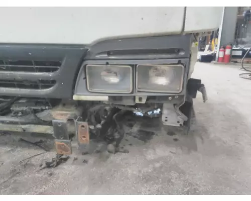 ISUZU NPR 2004-2007 HEADLAMP ASSEMBLY