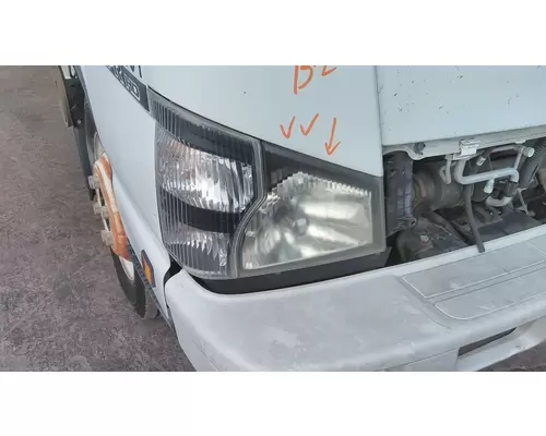 ISUZU NPR 2004-2007 HEADLAMP ASSEMBLY