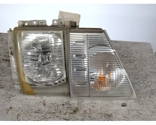 ISUZU NPR 2008-2022 HEADLAMP ASSEMBLY