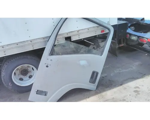 ISUZU NPR HD 1995-2007 DOOR ASSEMBLY, FRONT