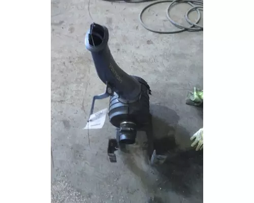ISUZU NPR HD AIR CLEANER