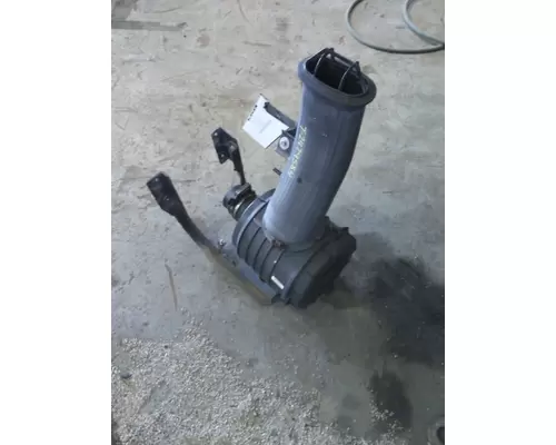 ISUZU NPR HD AIR CLEANER