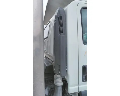 ISUZU NPR HD AIR INTAKE
