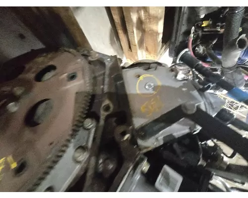 ISUZU NPR-HD Alternator