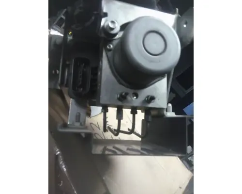 ISUZU NPR HD BRAKE CONTROL MODULE (ABS)