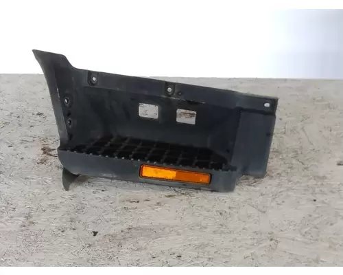 ISUZU NPR HD CAB STEP