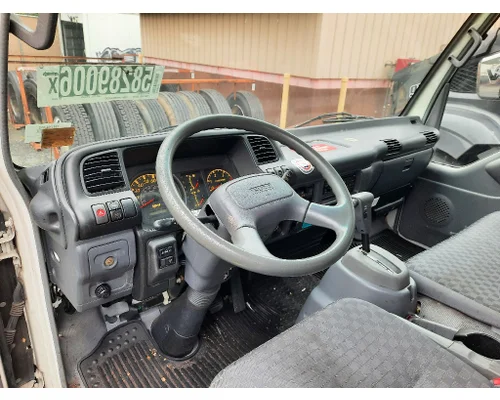 ISUZU NPR HD CAB