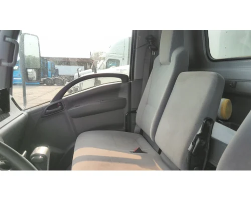 ISUZU NPR HD CAB