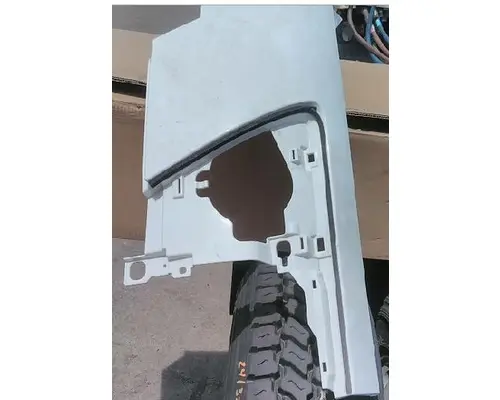 ISUZU NPR HD COWL